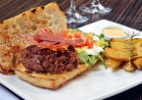 Biondi Burger de vitela e presunto San Daniele