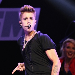 O ídolo teen Justin Bieber se apresenta em Los Angeles 