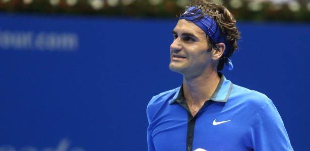 Federer lamenta derrota para Belluci no Desafio Internacional de Tênis, em SP