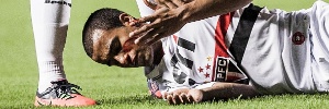 Despedida de Lucas pelo São Paulo é marcada por gol, sangue e título