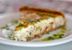 Torta de Legumes e Espinafre com Queijos Torta de Legumes e Espinafre com Queijos