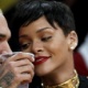 Rihanna e Chris Brown trocam acusações de traição nas redes sociais - AP Photo/Alex Gallardo