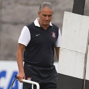 Tite no treino do Corinthians; técnico vai dar chance a Zizao e companhia no início do Paulista