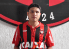 'Queremos a vitória a qualquer custo', diz meia do Atlético-PR sobre 1º jogo