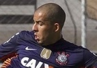 Danilo Fernandes evita polêmica com Júlio César e comemora sequência no gol do Corinthians