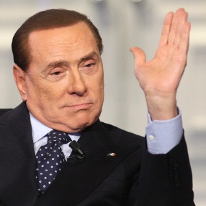O candidato para ser pela quinta vez primeiro-ministro da Itália, Silvio Berlusconi