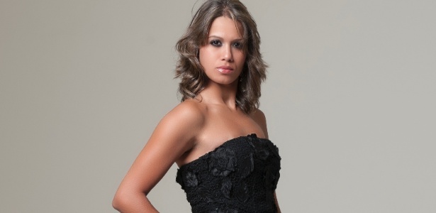 Izabela tem 23 anos