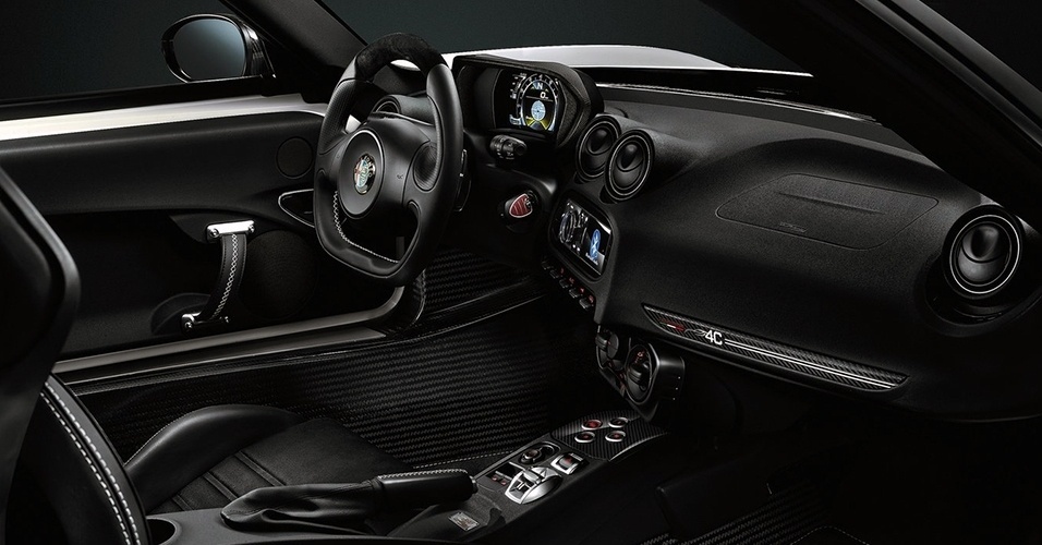 alfa-romeo-4c-2014-1362586575265_956x500.jpg