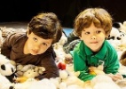 Menino de quatro anos j� assistiu a mais de 50 pe�as de teatro