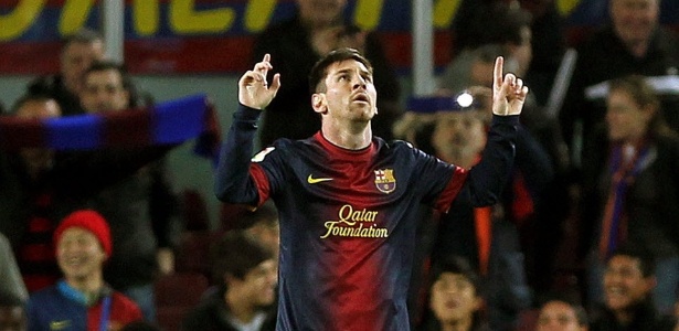 Messi comemora a marcação do seu histórico gol contra o Deportivo La Coruña