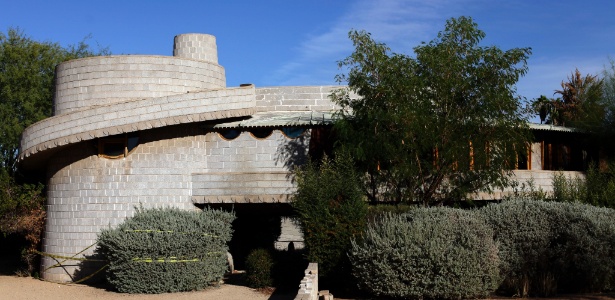 Fachada da casa assinada por Frank Lloyd Wright, em 1952, em Phoenix. Obra corria o risco de demolição