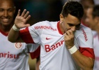 Dunga compara Forlán a Romário e Caio agradece ensinamentos do uruguaio