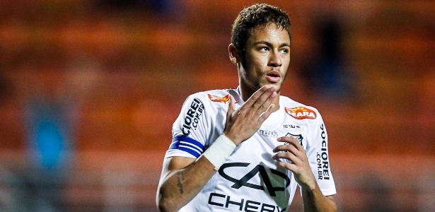 Neymar tem contrato com o Santos até junho de 2014 e não seguirá no clube alvinegro
