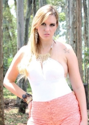 Dayane Costa Dayane Costa