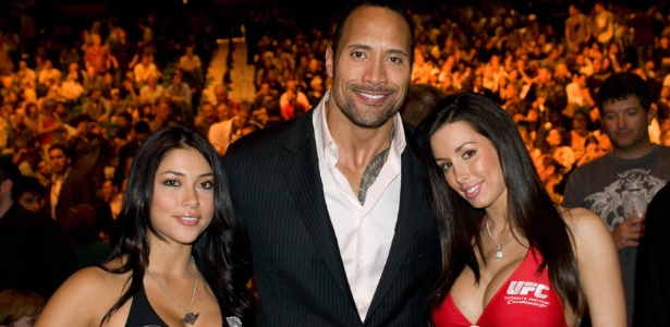 [Image: 05abr2013---ator-dwayne-the-rock-johnson...15x300.jpg]