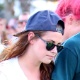 Stewart busca consolo em Taylor Swift após término com Pattinson - The Grosby Group