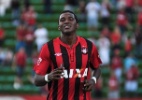 Atlético-PR tem dois desfalques para 'decisão'; Douglas Coutinho volta 