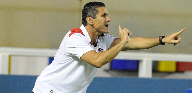 Flamengo demitiu Dorival Jr e contratou Jorginho para comandar a equipe