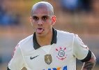 Fabio Santos indica que Jorge Henrique está fora do Corinthians