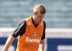 Grêmio revela interesse do São Caetano no zagueiro Douglas Grolli