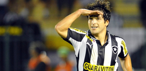 lodeiro-comemora-um-dos-gols-do-botafogo