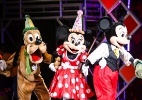 Personagens Disney mostram festas de v�rios pa�ses em novo show no gelo