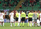 Roma é multada em 50 mil euros por racismo da torcida contra Balotelli