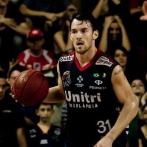 robert-day-jogador-do-uberlandia-1368568