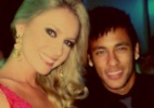 Neymar tieta a lindíssima Miss Brasil World 2013  (Foto: Reprodução)