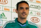 Apresentado no Palmeiras, zagueiro Tiago Alves coloca-se à disposição para estreia na Série B