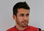 Elias sofre lesão e pode desfalcar o Atlético-PR diante do Fluminense