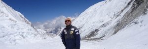 Brasileiro quer ser o primeiro a voar de parapente do topo do Everest  (Foto: Divulgação)