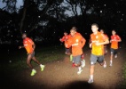 Inter foge da rotina e põe jogadores a correr em parque de Porto Alegre