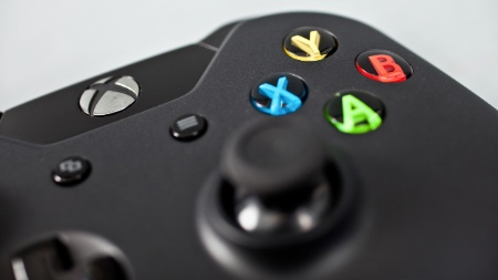 Xbox One é uma "jornada de mais de 10 anos", diz Microsoft Xbox-one-1369163250091_450x253