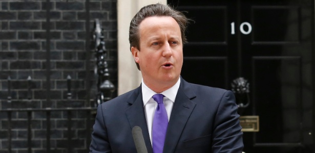 David Cameron perdeu a votação no Parlamento e diz que não haverá intervenção na Síria
