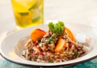 Risoto na Cachaça com Carne-Seca, Banana e Couve Risoto na Cachaça com Carne-Seca, Banana e Couve