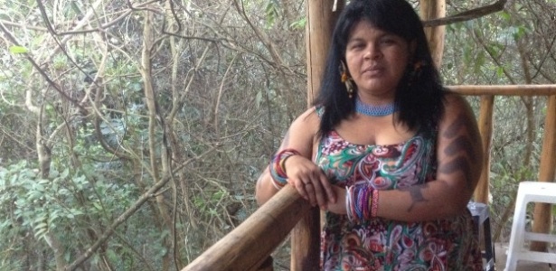 Para Sonia Guajajara, Dilma ignora as aspirações dos índios brasileiros