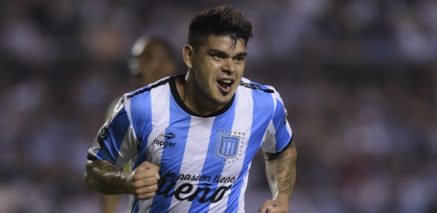 Presidente do Racing diz que Palmeiras procurou artilheiro da Libertadores
