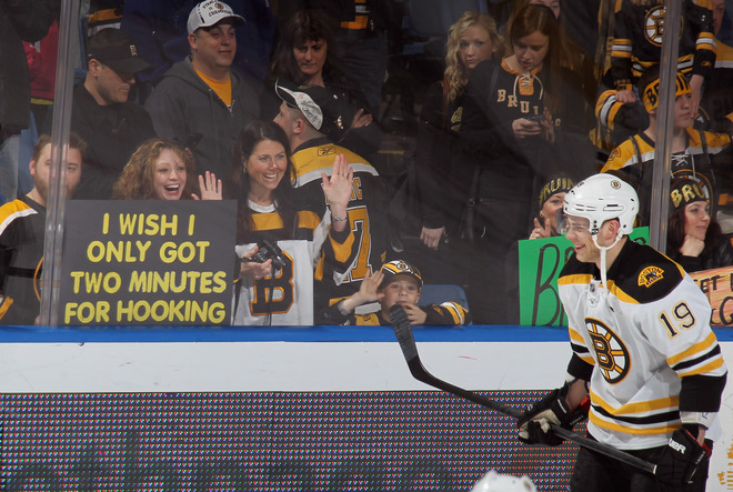 Boston Bruins v New York Islanders