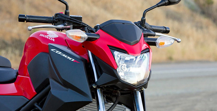 CB300F_2