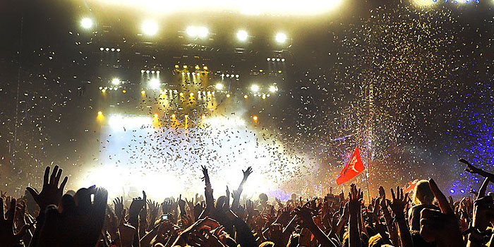 260812_08crowd
