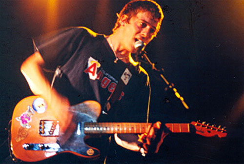 111012_brit02