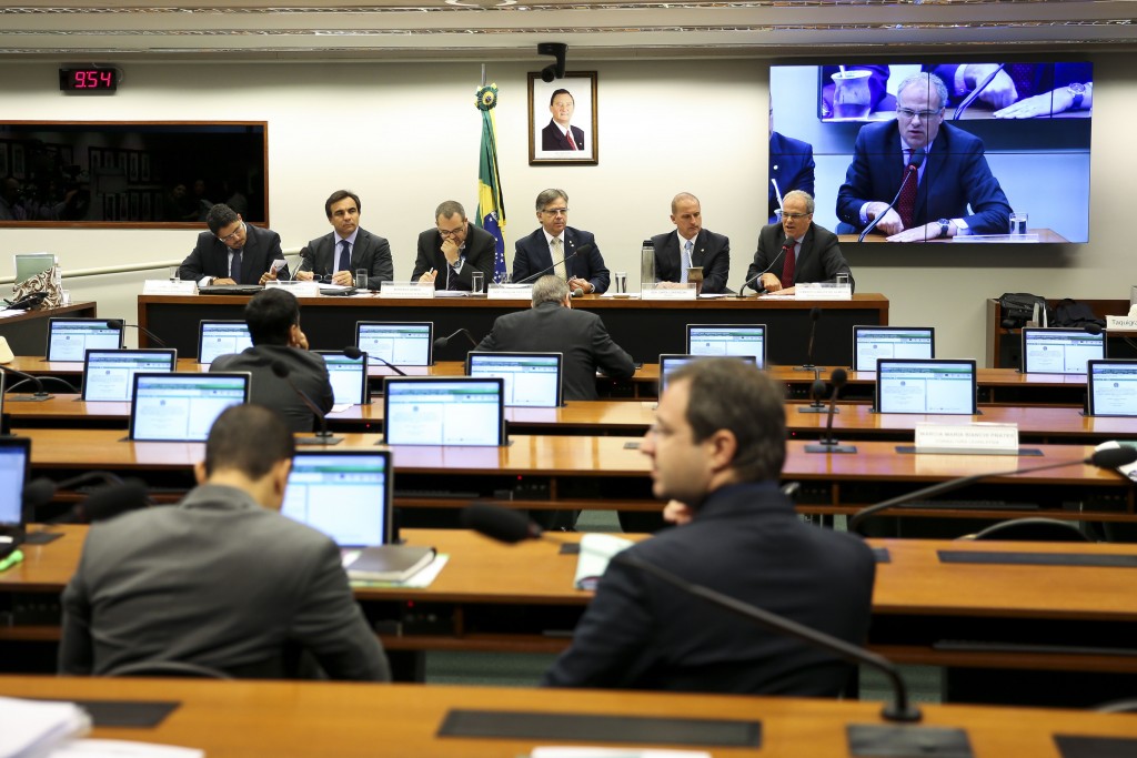 Brasília - A Comissão Especial de Combate à Corrupção promove audiência pública, na Câmara dos Deputados (Marcelo Camargo/Agência Brasil)