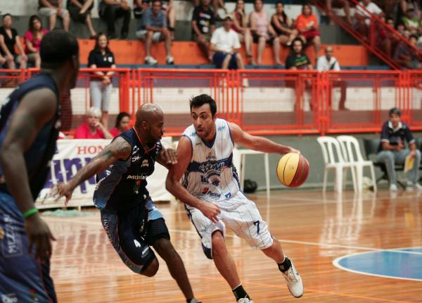 bauru-limeira-basquete-paulista Larry x Hélio, Campeonato Paulista