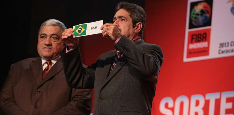 Olha o Brasil aí