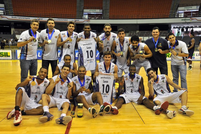 Bauru campeão