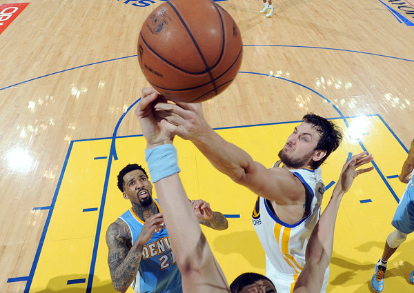 andrew-bogut-golden-state-warriors-denver-nuggets Andrew Bogut, surpresa contra o Nuggets
