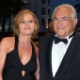 Strauss-Khan aparece no tapete vermelho do Festival de Cannes - Alberto Pizzoli/AFP Photo