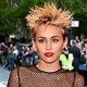 Miley Cyrus e Chris Brown são maus exemplos para crianças, diz pesquisa - Divulgação