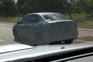 [Imagem: novo-renault-logan-tambem-foi-visto-em-m...00x200.png]